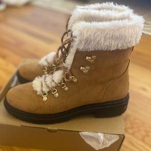 JCrew Faux-Fur winter hiking boots